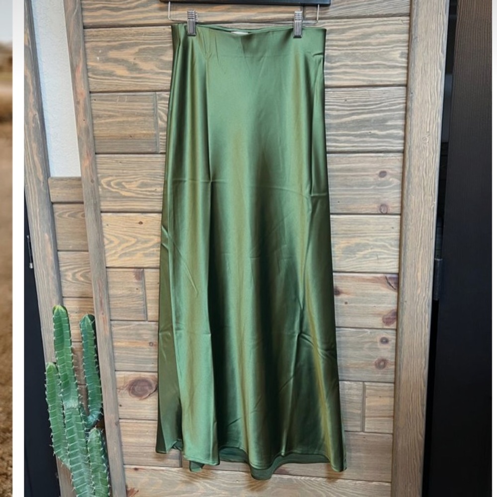 Elegant Olive Green Midi Skirt